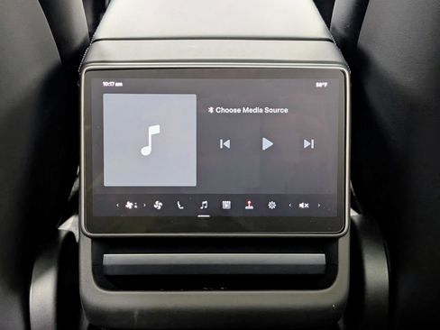 Used 2026 Tesla Model Y Premium image 21