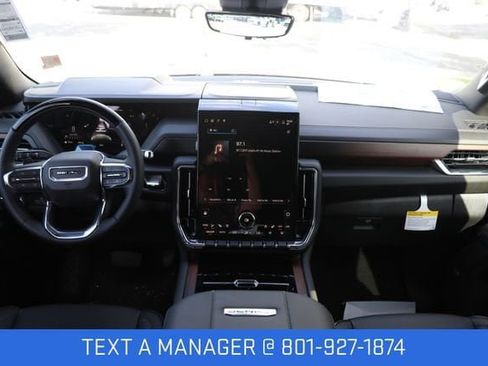 New 2026 GMC Yukon XL Denali w/ Denali Reserve Package AWD/4WD image 22