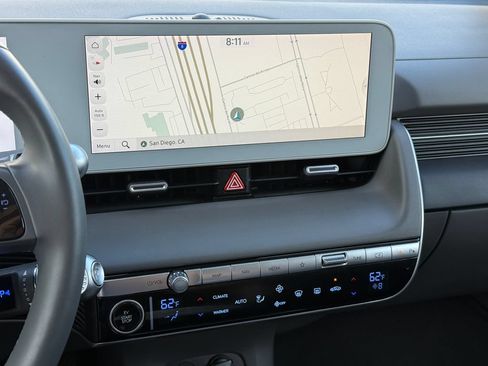 Used 2024 Hyundai Ioniq 5 SEL RWD image 30