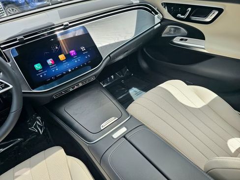New 2026 Mercedes-Benz E 450 4MATIC Sedan image 30