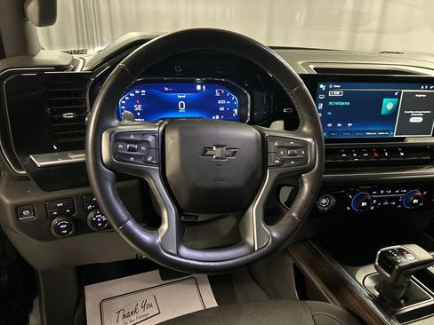 Used 2023 Chevrolet Silverado 1500 RST w/ Redline Edition AWD/4WD image 15