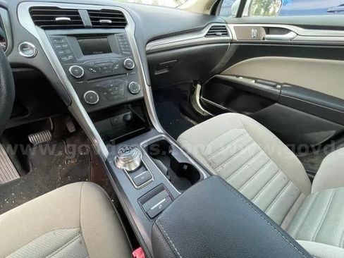Used 2017 Ford Fusion S FWD image 14