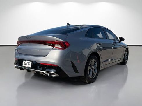 Used 2022 Kia K5 LXS FWD image 3