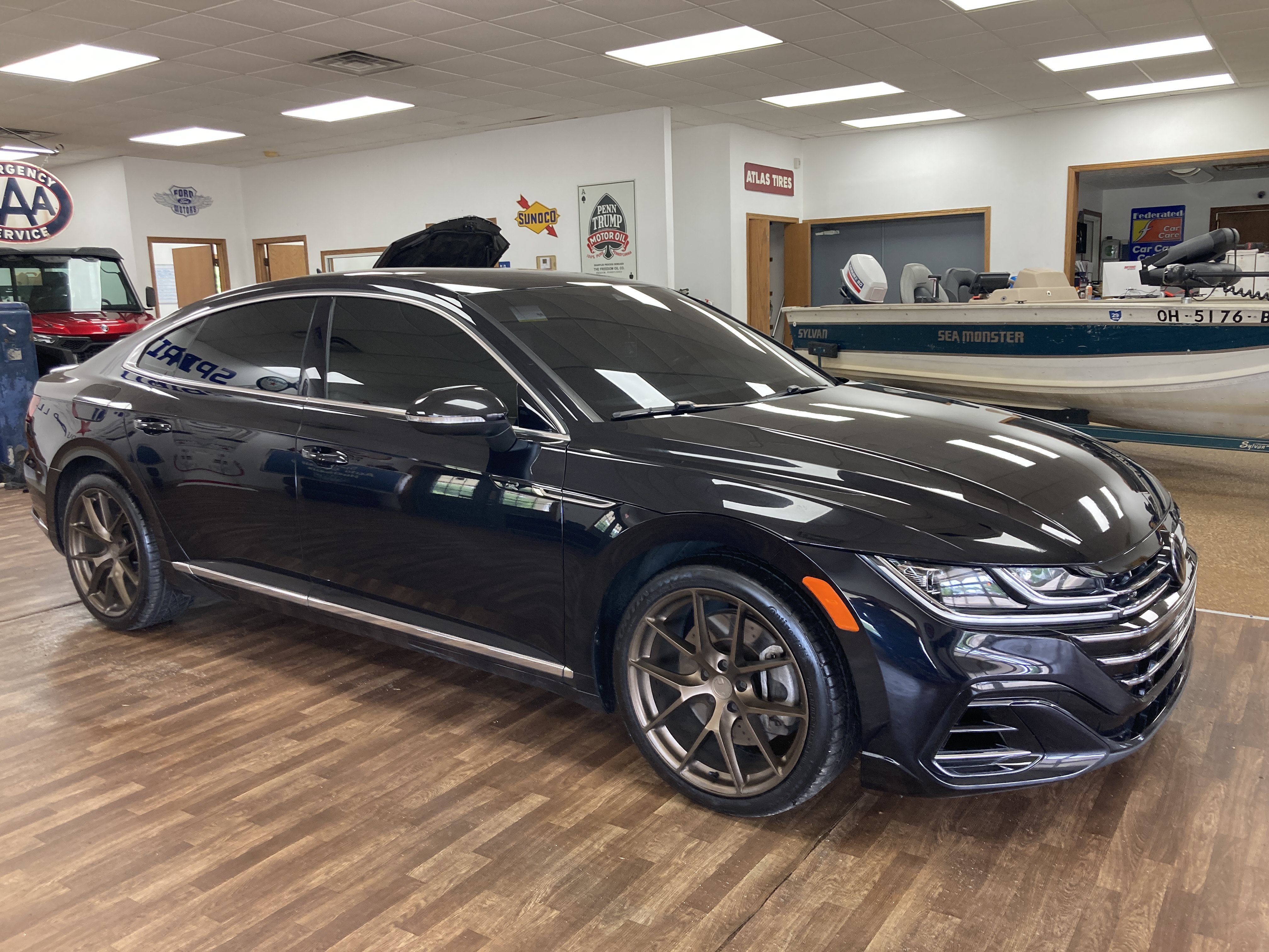 Used 2021 Volkswagen Arteon SEL FWD image 4