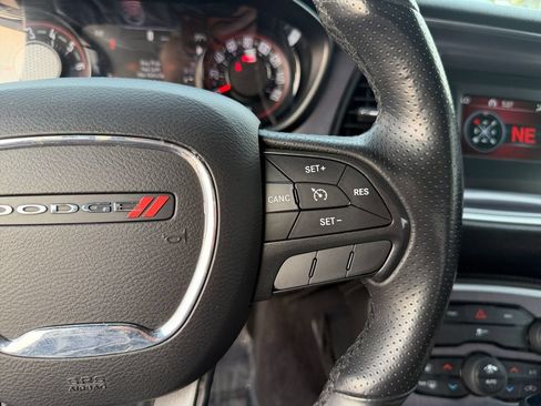 Used 2016 Dodge Challenger SXT w/ Blacktop Package RWD image 16