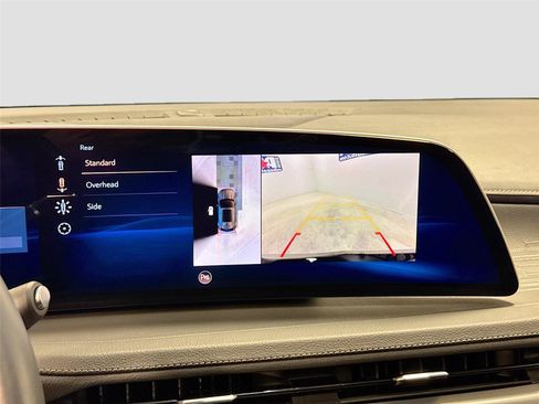 Used 2025 Cadillac XT4 Premium Luxury w/ Technology Package FWD image 14