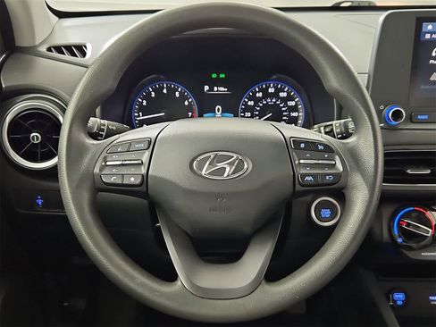 Used 2022 Hyundai Kona SEL image 22
