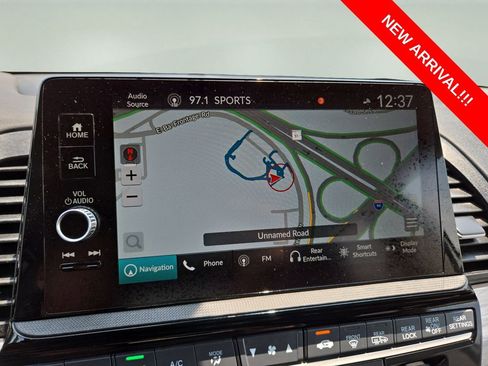 Used 2025 Honda Odyssey Elite image 24