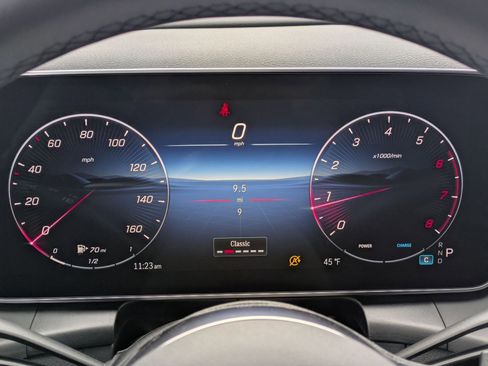 Certified 2026 Mercedes-Benz GLC 300 4MATIC image 11