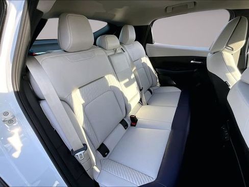 New 2026 Nissan Leaf Platinum+ w/ Cargo Package (Platinum+) image 9