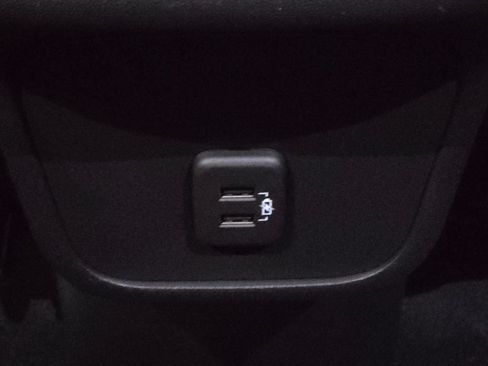 Certified 2024 Chevrolet Equinox LT w/ LPO, Floor Liner Package FWD image 18
