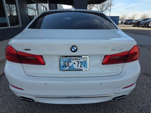 Used 2017 BMW 540i xDrive image 4