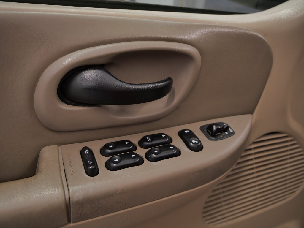 Used 2002 Ford F150 Lariat AWD/4WD image 22
