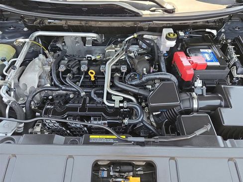 Used 2021 Nissan Rogue SV FWD image 21