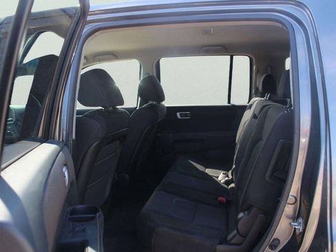 Used 2011 Honda Pilot LX image 6