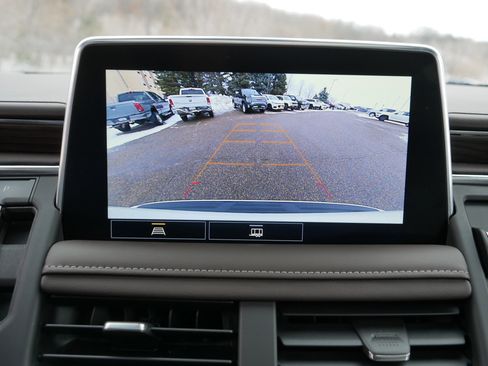 Used 2021 Chevrolet Tahoe LT image 27