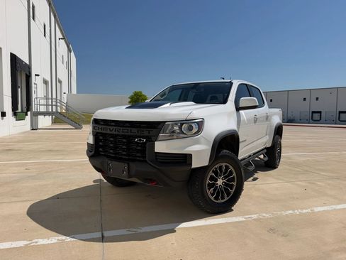 Used 2022 Chevrolet Colorado ZR2 AWD/4WD image 9