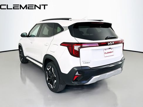 Used 2024 Kia Seltos SX image 10