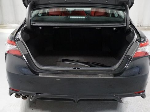 Certified 2022 Toyota Camry XSE FWD image 36