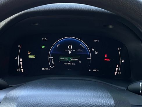Used 2025 Toyota Camry LE FWD image 15