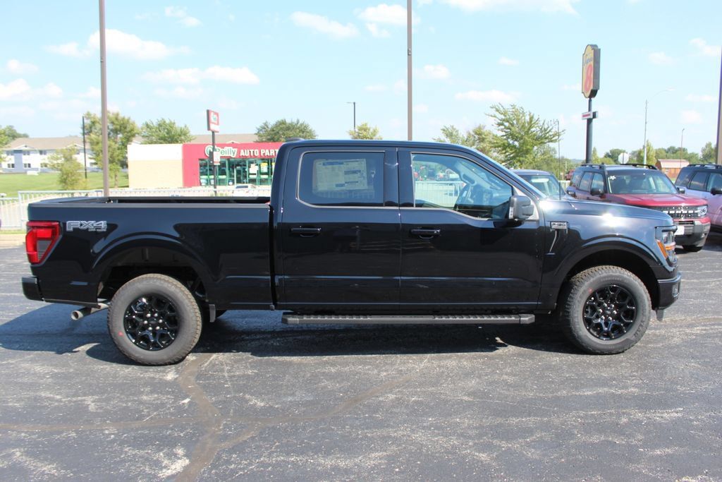 New 2026 Ford F150 XLT w/ Equipment Group 302A MID AWD/4WD image 6