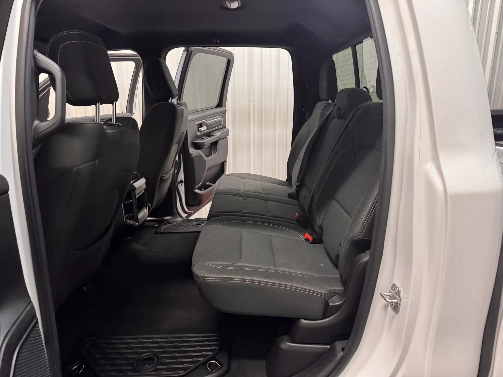 Used 2019 RAM 1500 Big Horn AWD/4WD image 34