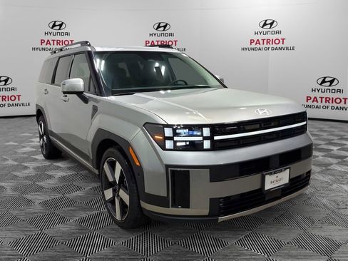 Used 2025 Hyundai Santa Fe Limited image 1