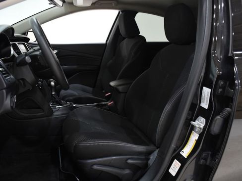 Used 2015 Dodge Dart SXT image 20