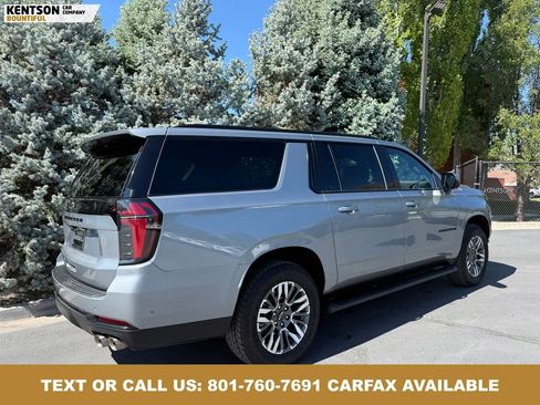 Used 2025 Chevrolet Suburban Z71 AWD/4WD image 9