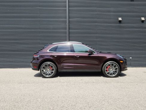 New 2026 Porsche Macan S image 8