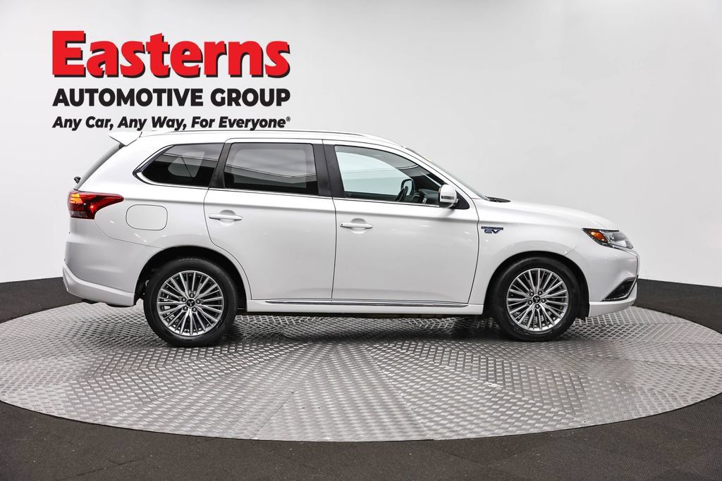 Used 2020 Mitsubishi Outlander SEL AWD/4WD image 6