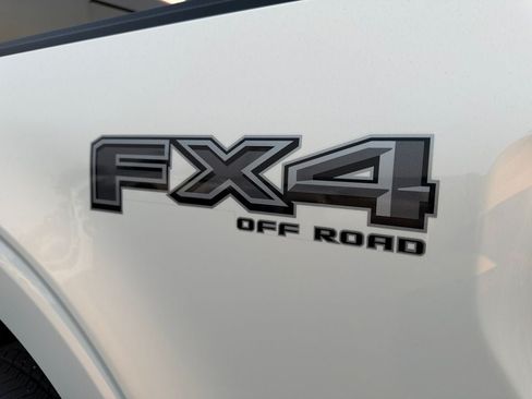 Used 2025 Ford F150 Platinum w/ FX4 Off-Road Package AWD/4WD image 26