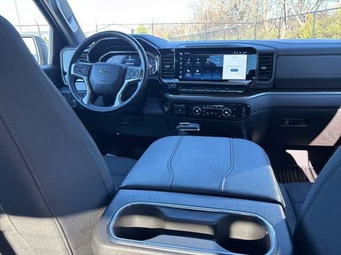 Used 2024 Chevrolet Silverado 1500 RST w/ Convenience Package II AWD/4WD image 10