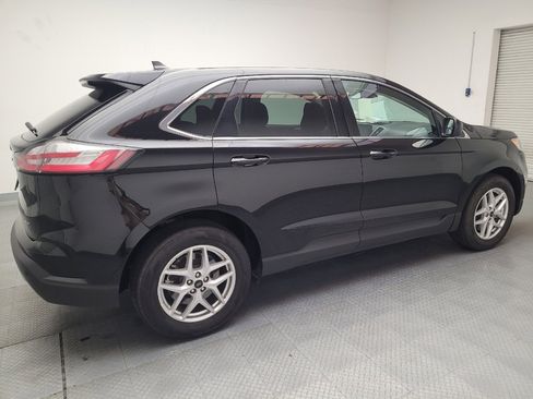 Used 2023 Ford Edge SEL image 10