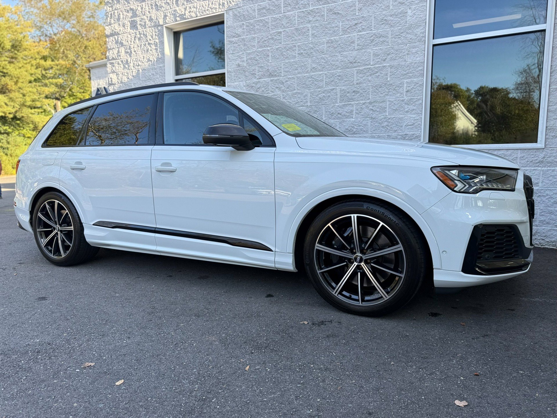 Used 2020 Audi SQ7 Prestige w/ Prestige Package AWD/4WD image 31