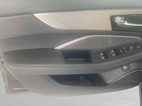 Used 2026 Acura MDX SH-AWD image 10