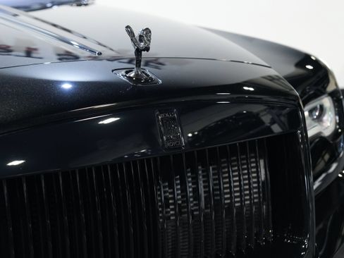 Used 2020 Rolls-Royce Ghost RWD image 14