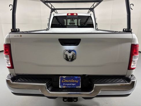 Used 2024 RAM 2500 Tradesman w/ Chrome Appearance Group RWD image 7