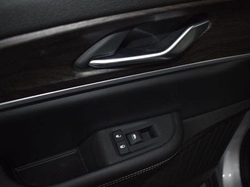 New 2026 Jeep Grand Cherokee Altitude AWD/4WD image 24