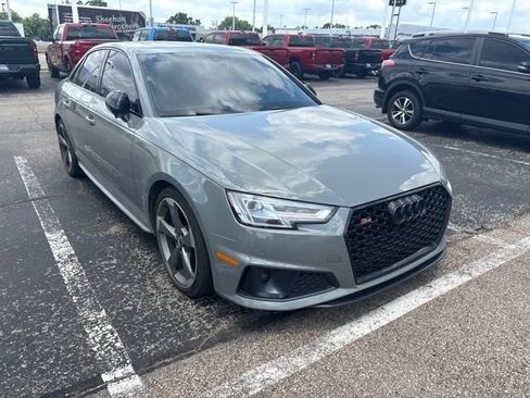 Used 2019 Audi S4 Premium Plus w/ Premium Plus Package AWD/4WD image 3
