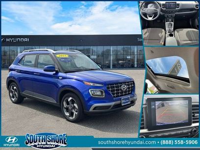 Certified 2025 Hyundai Venue SEL