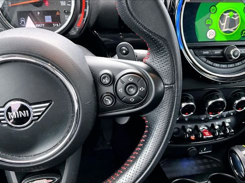 Used 2019 MINI Cooper Clubman S image 24