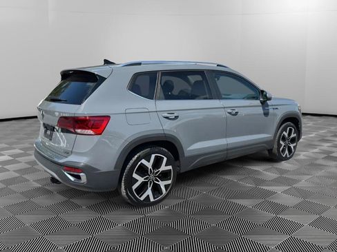 Used 2023 Volkswagen Taos SEL AWD/4WD image 7