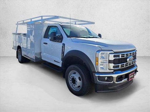 New 2025 Ford F450 XL w/ XL Chrome Package image 5