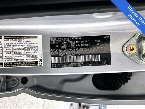 Used 2025 Toyota 4Runner SR5 image 43