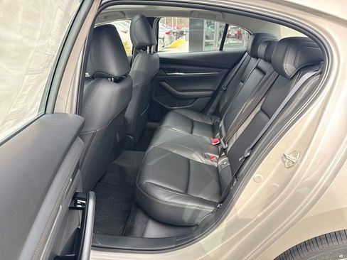 New 2026 MAZDA MAZDA3 2.5 S Sedan w/ Preferred Pkg image 30