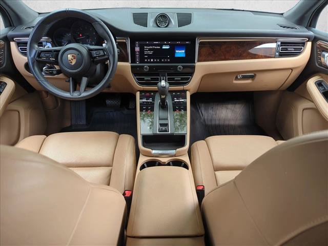 Used 2023 Porsche Macan AWD/4WD image 18
