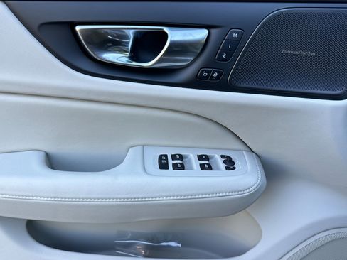 New 2026 Volvo V60 B5 Cross Country Ultra w/ Climate Package image 9