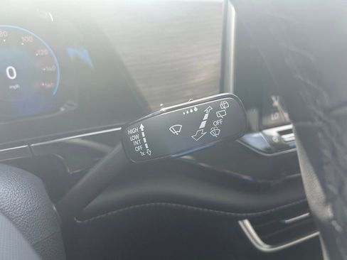 New 2026 Volkswagen Atlas SEL Premium R-Line image 18