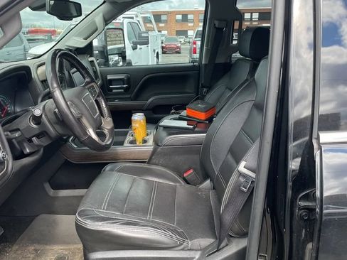 Used 2018 GMC Sierra 2500 Denali w/ Duramax Plus Package image 7